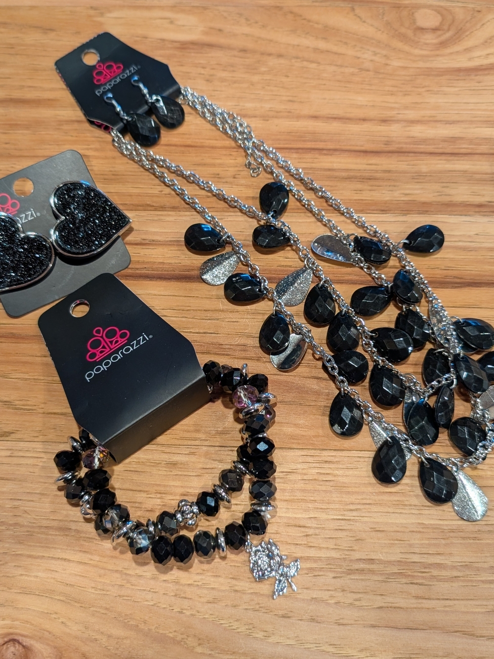 Paparazzi Elegant Black & Silver Teardrop Necklace and Bracelet Set
